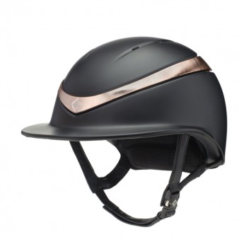 czarny kask charles owen halo z dużym daszkime